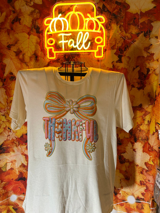 Faux Yarn Pastel Thankful