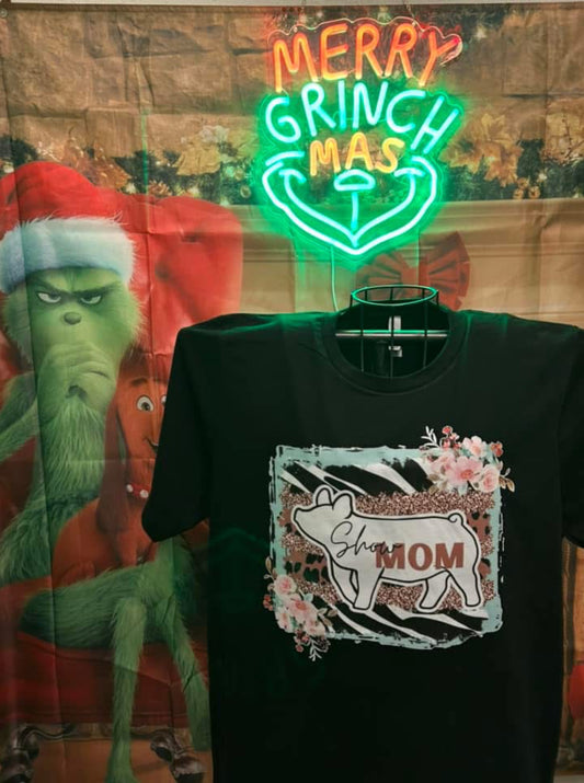 Pig Show Mom