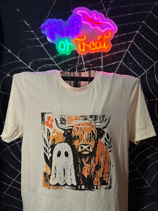 Halloween highland cow and ghost